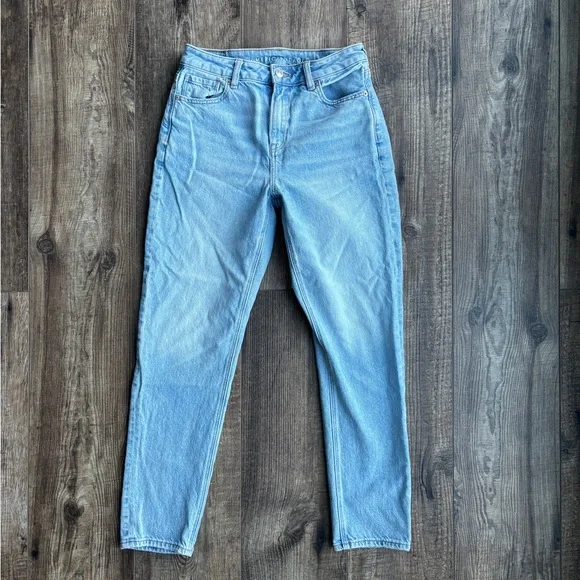 American Eagle Mom Jeans Strigid Women's Size 4 - Picture 2 of 11